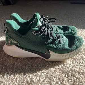 Nike Kobe Bryant Mamba Focus Basketball Shoes Gorge Green 7.5 Men’s Women’s 9